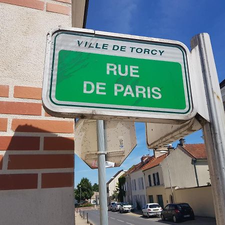 Studio Entre Paris Et Disney 2 Torcy  Exteriör bild